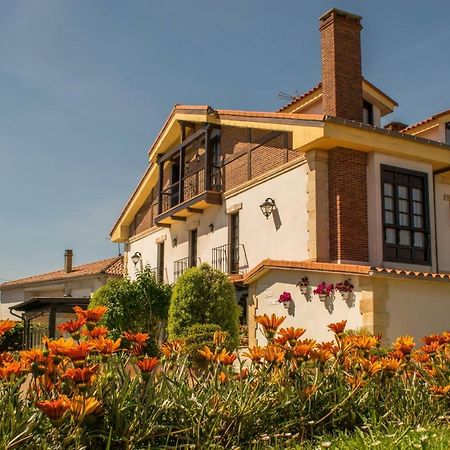 Posada Marina Suances Exterior foto