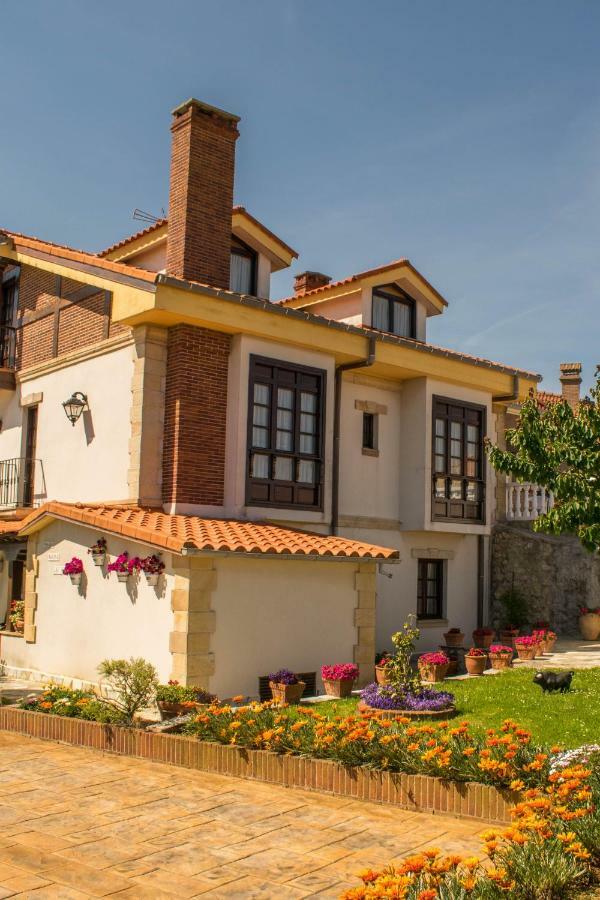 Posada Marina Suances Exterior foto